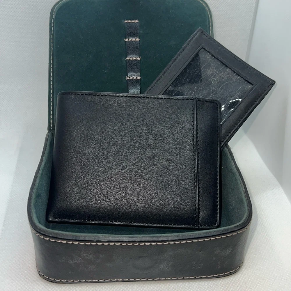 Perry Ellis Black Bi-Fold Soft Leather Wallet Pocket Planner - 10 Card Pockets